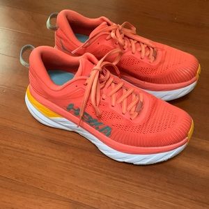 Hoka One One Bondi 7 (7.5)